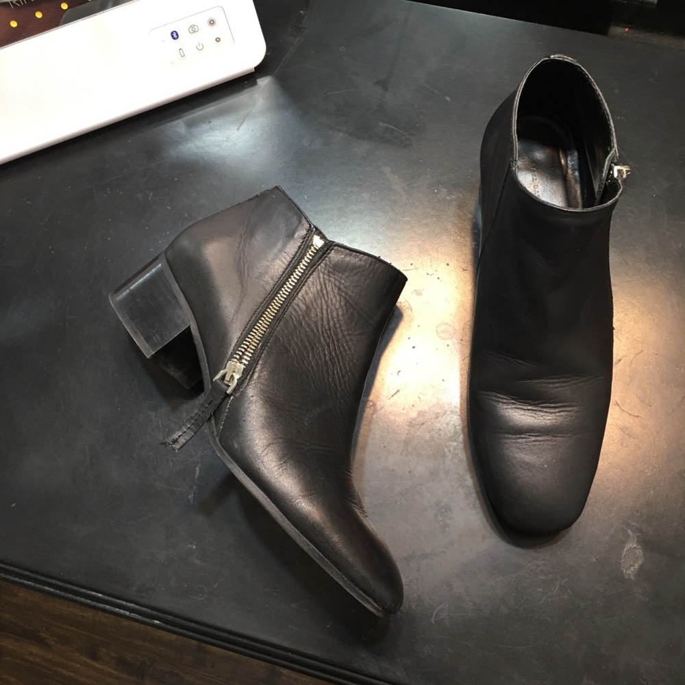 Zara Basic Collection Boots - Picture 2 of 4